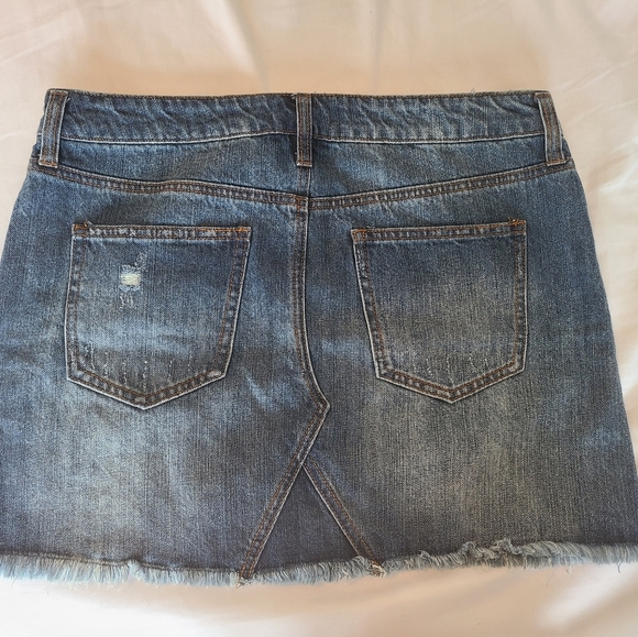 Brand New Altar'd State Denim Skirt - Picture 2 of 3